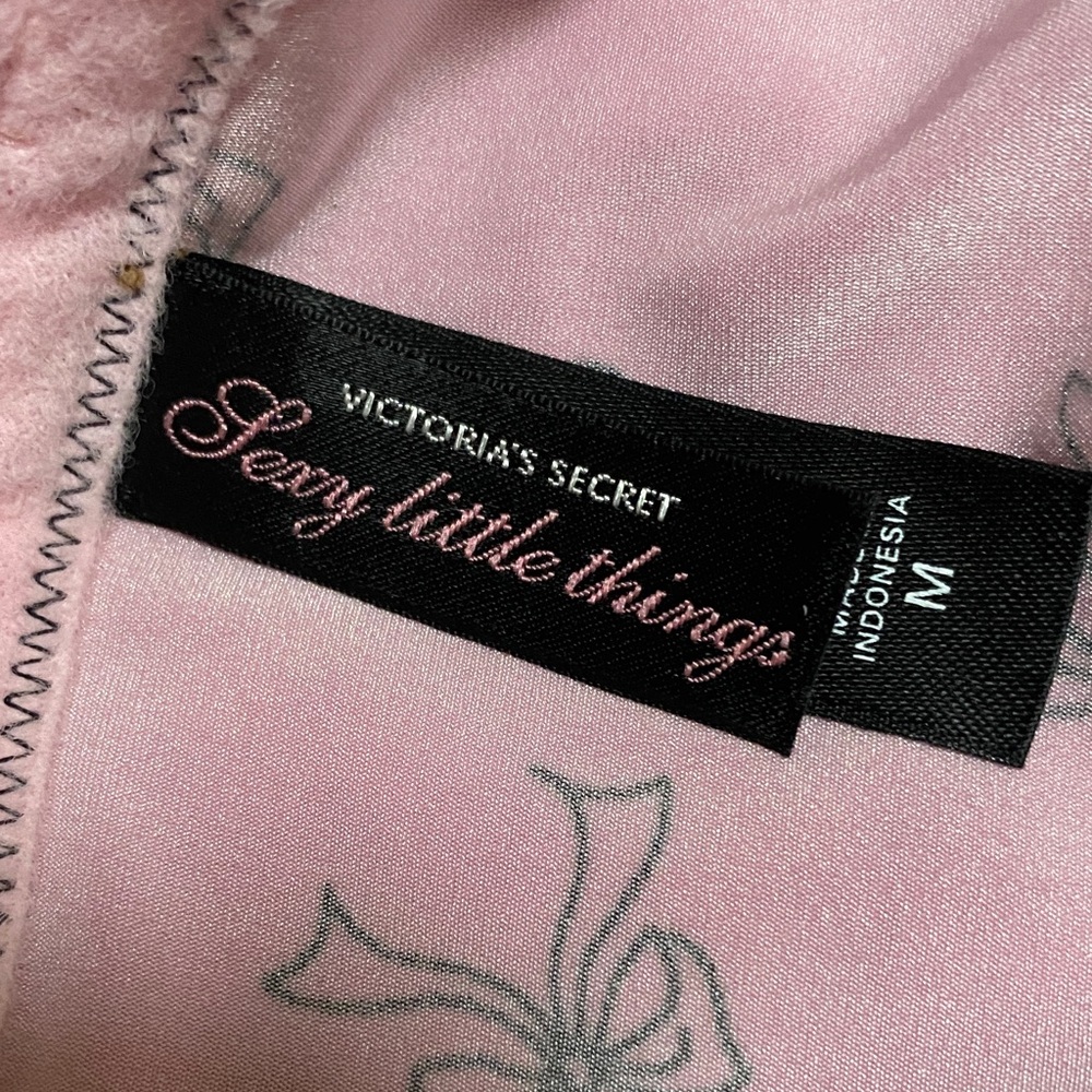 Victoria's Secret Pink Bow and Heart Chemise - Picture 3 of 4